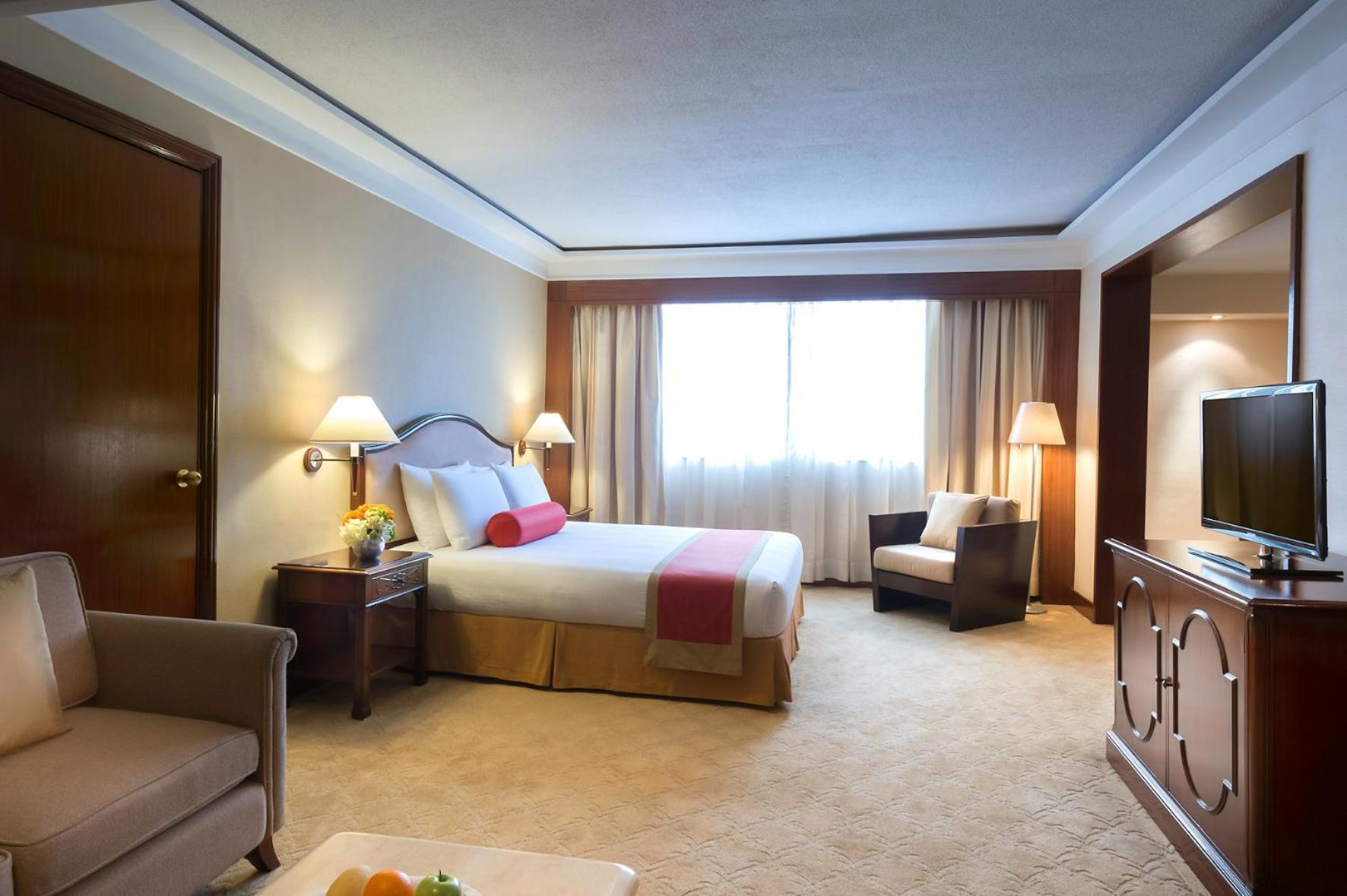 Hotel Marco Polo Plaza Cebu Extérieur photo A room at the hotel